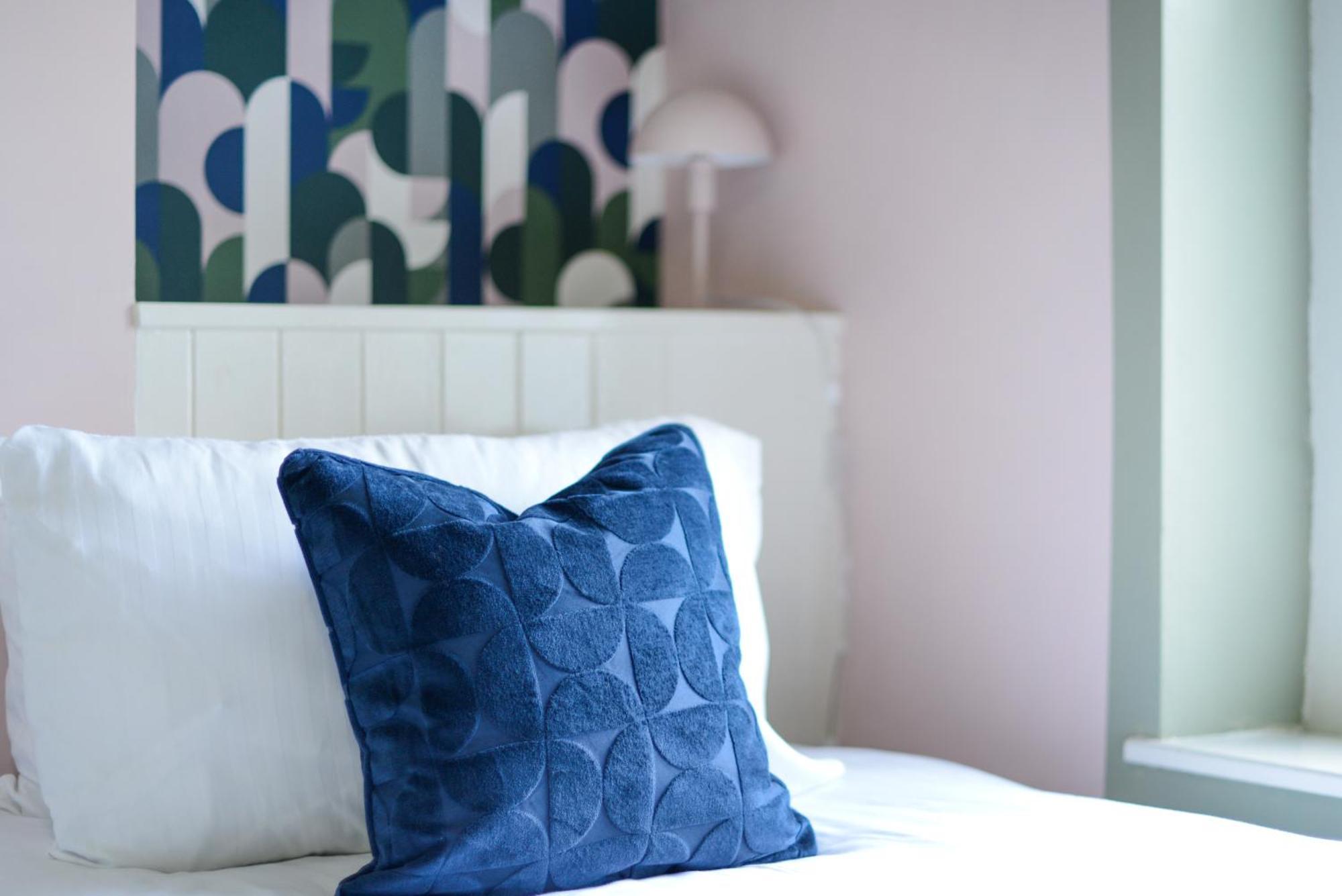 Harbour Court Plymouth - Free Parking - Tucked Away On The Barbican With Courtyard - By Ocean City Retreats Exterior photo